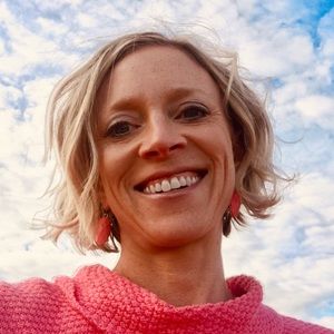 Meet your Posher, Rebecca